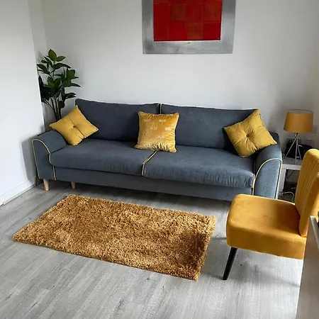Charming 2-Bed Apartment In Didcot Near Oxford Exterior photo